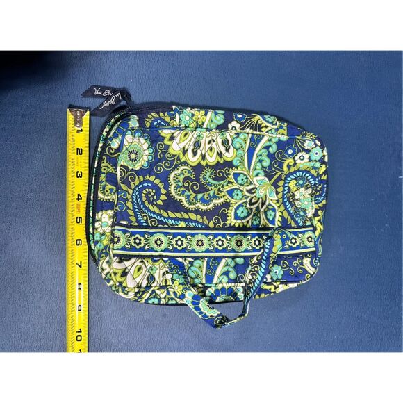 Vera Bradley Rhythm & Blues Quilted Travel Cosmetic Organizer Bag - Picture 3 of 5